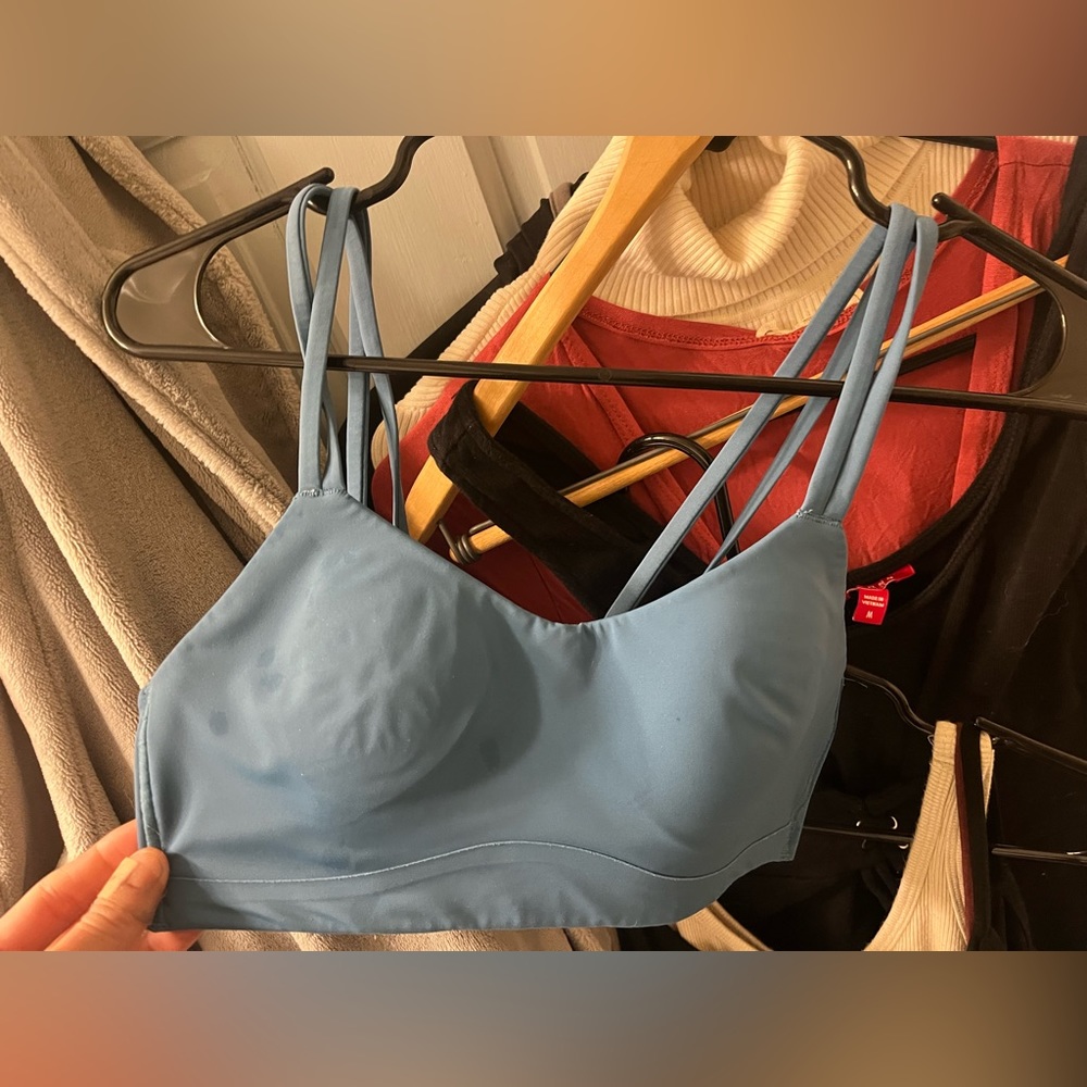 Lulu Lemon Sports Bra